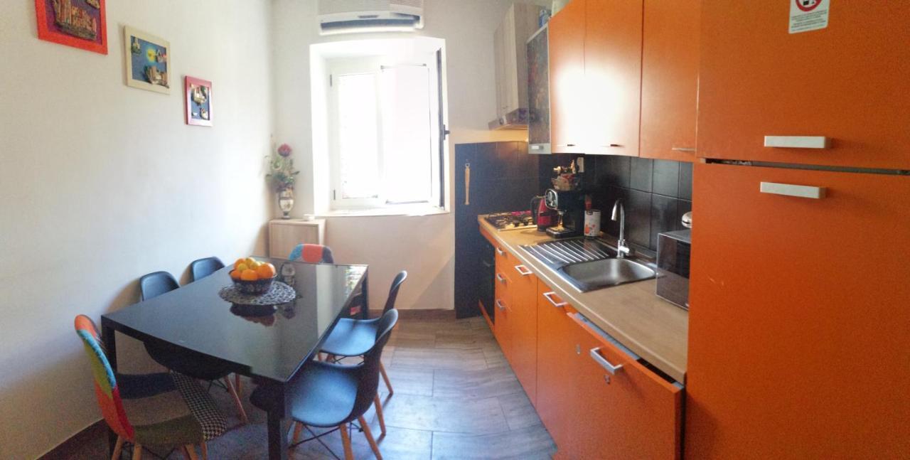 Ferienwohnung Old Town Sole Split Exterior foto